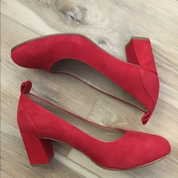 Eileen Fisher Red Suede Heels 7 - Picture 1 of 7